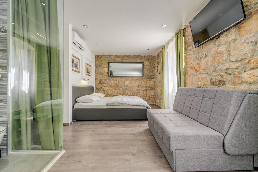 Splitersi Hotel Luaran gambar