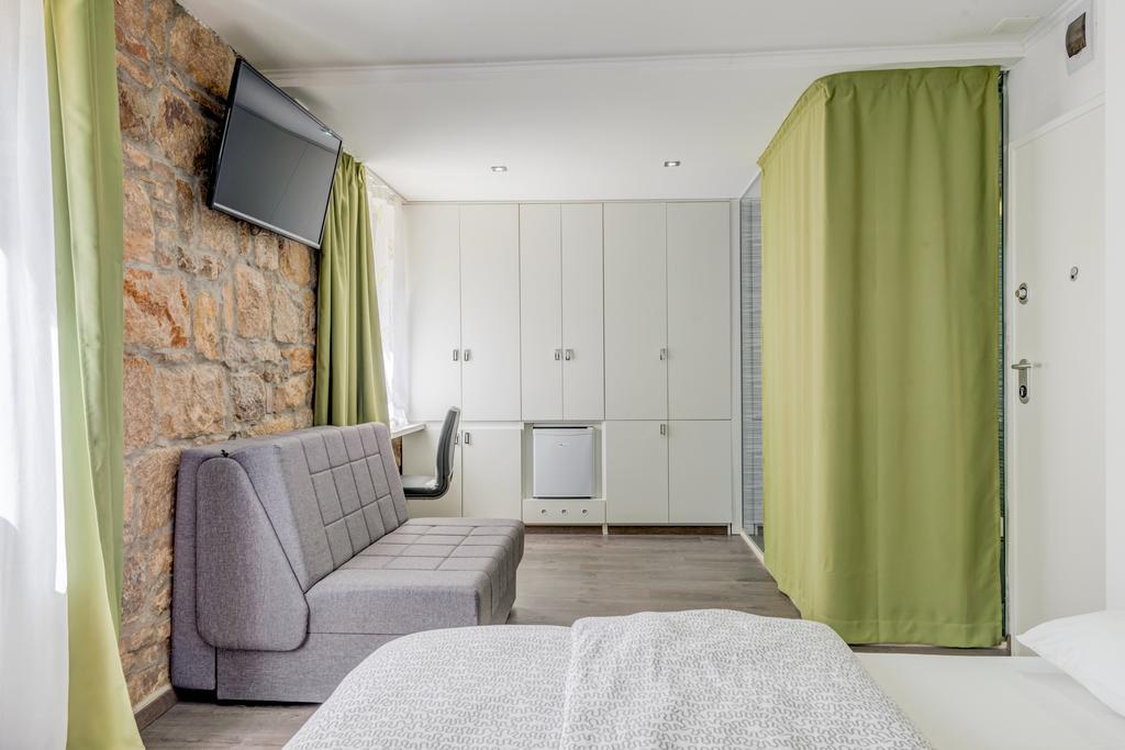 Splitersi Hotel Luaran gambar