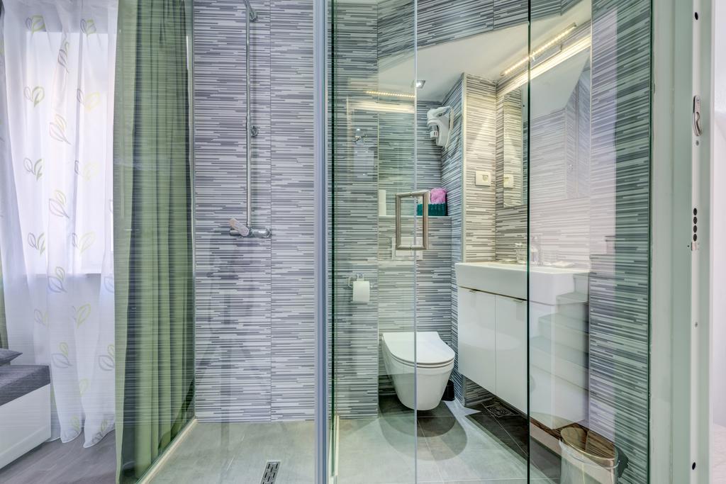 Splitersi Hotel Luaran gambar